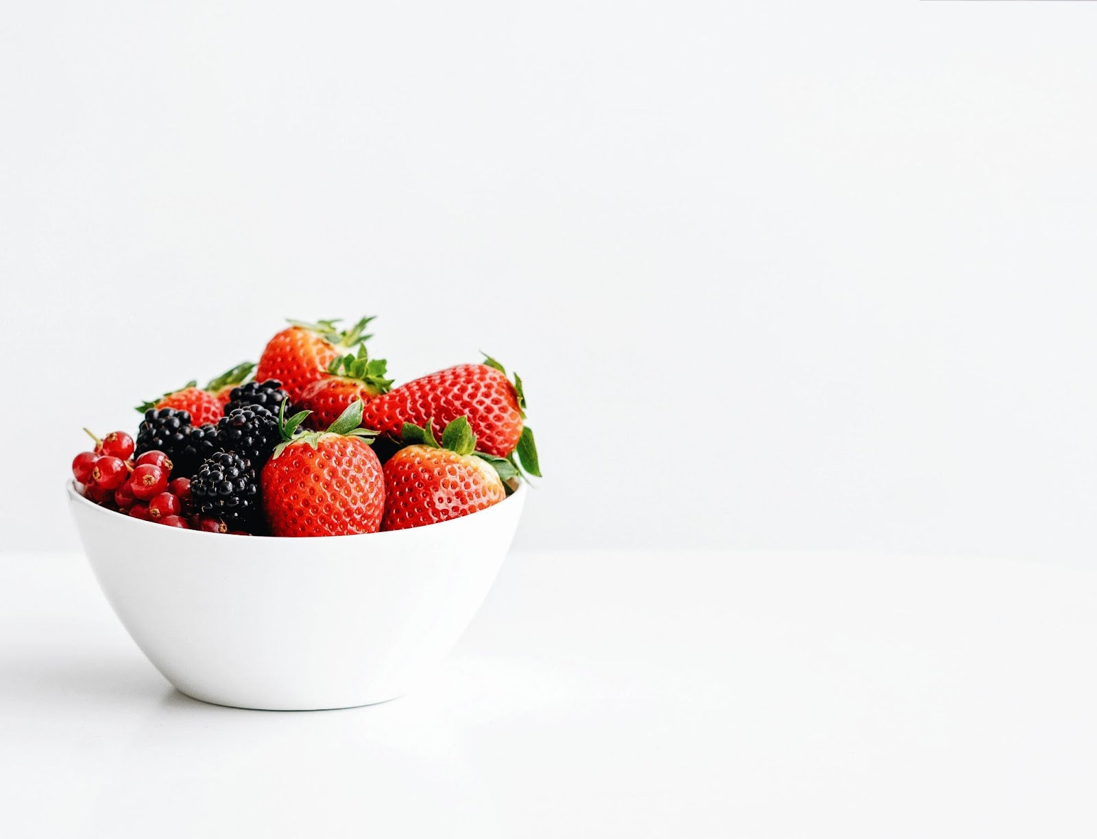 Foods High In Collagen Berries